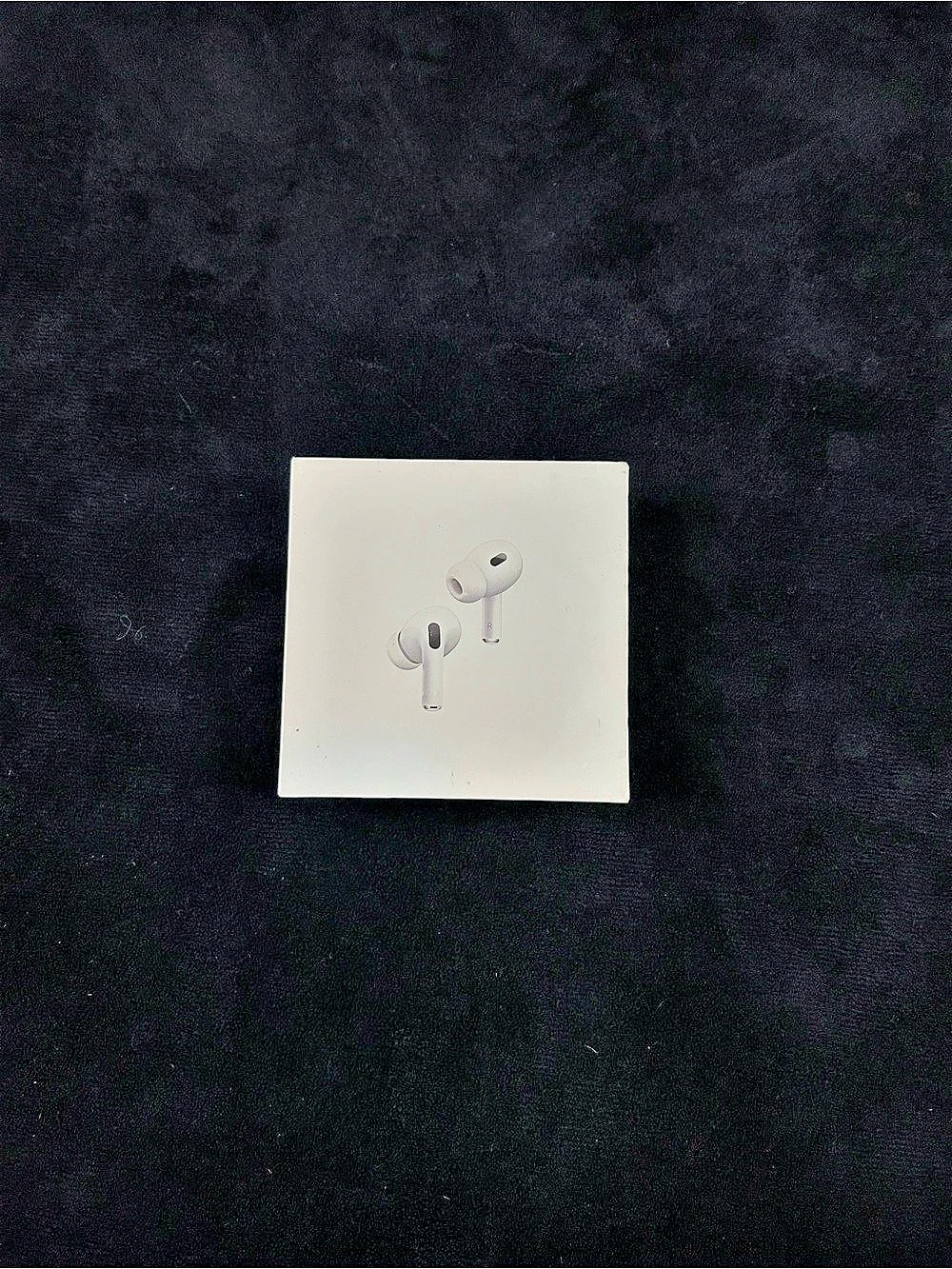 Apple AirPods Pro (2nd generation) with MagSafe Charging Case (USB-C) 2nd